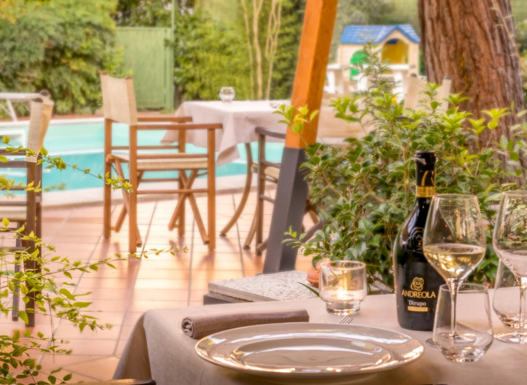 media.Slide-Ristorante2HotelRistoranteLaTavernetta