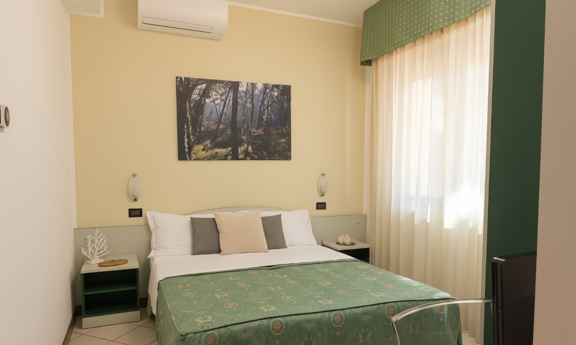 media.room 9 -ai-6 1